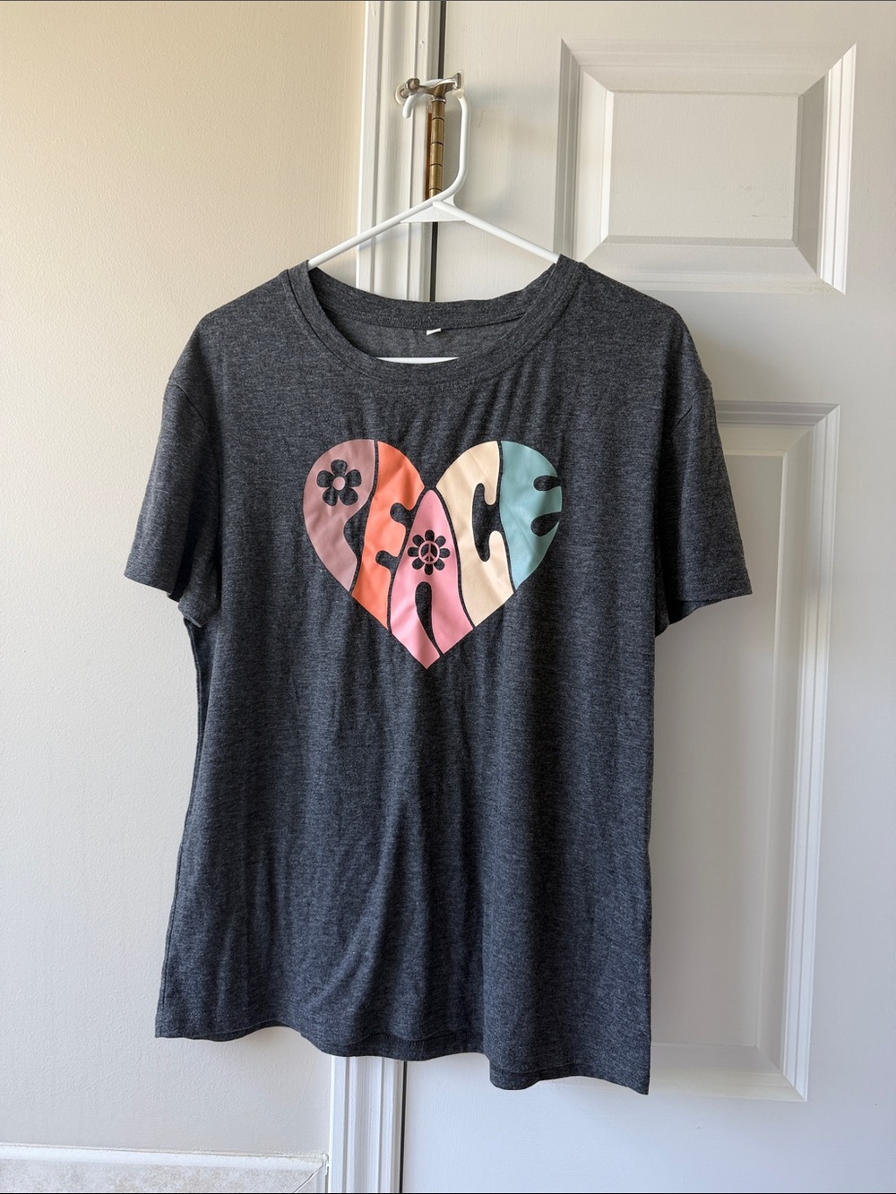 Women’s Heart Graphic Tee - Charcoal with Multicolor Heart
